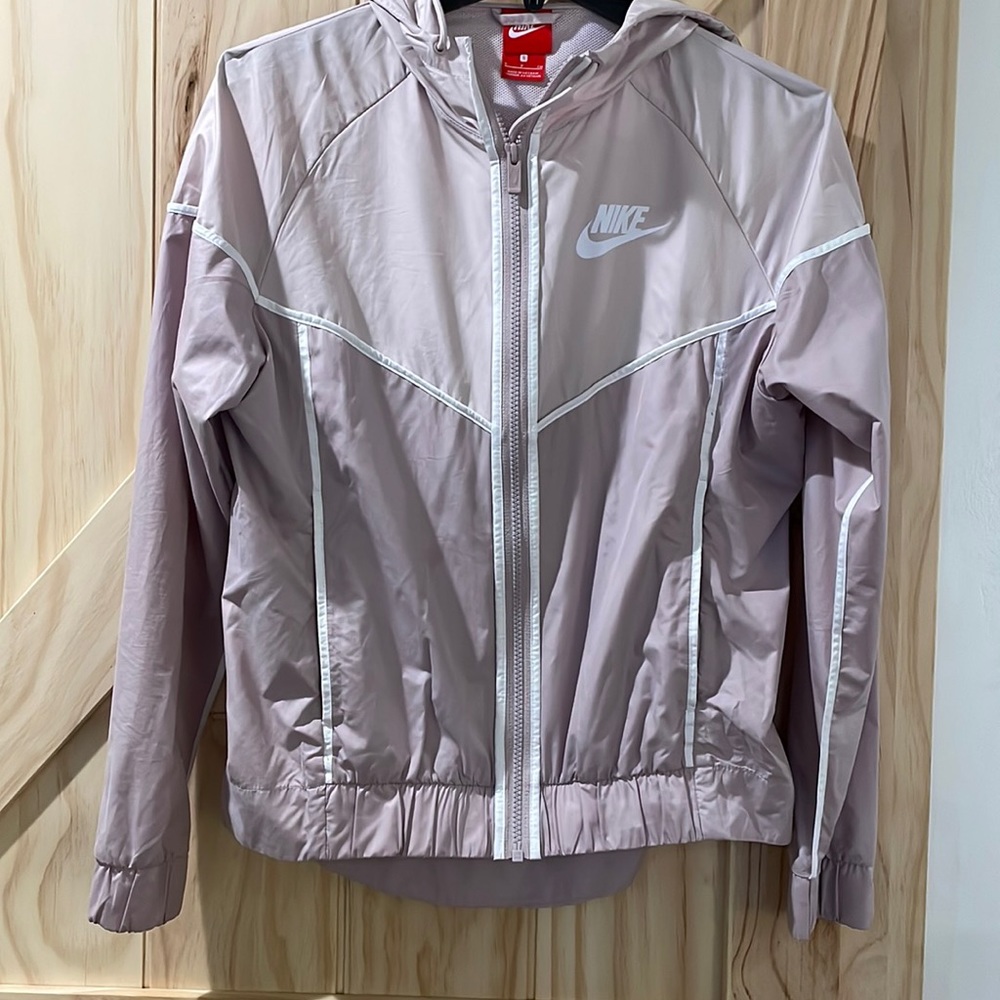 Love this but ready to part. Lightly worn, in great condition.